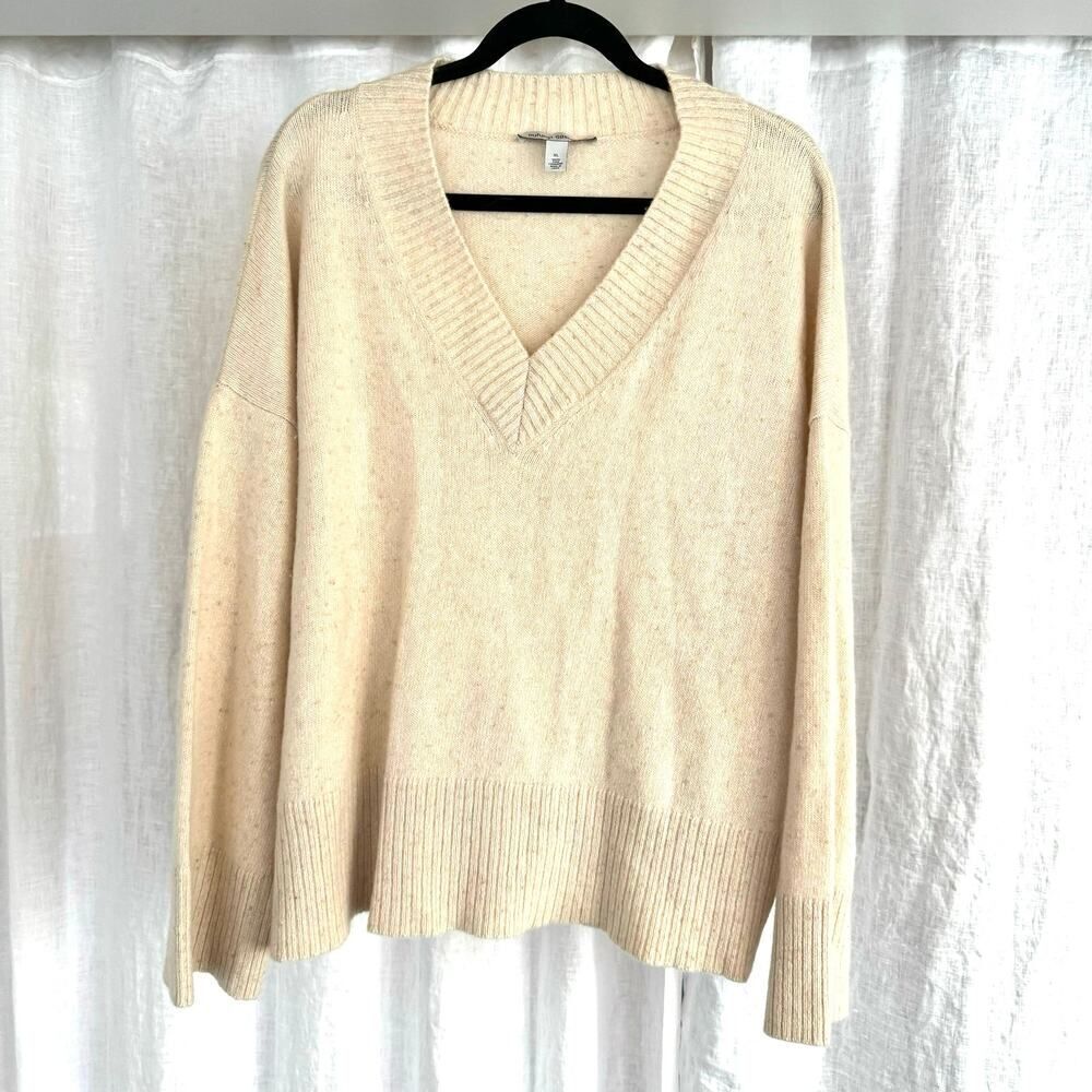 Autumn Cashmere Oversized V-Neck Beige Cashmere Sweater - Picture 3 of 5